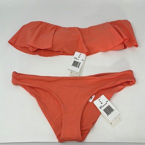 L Space Lynn Ruffled Top and‎ Sandy Bottom in Coral Size Medium - Picture 2 of 8